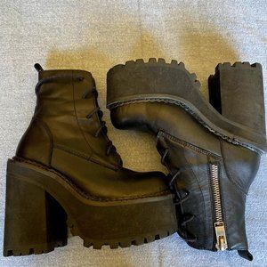 UNIF Choke Boots